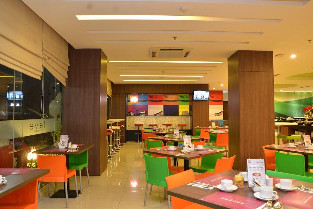 Hotel Favehotel Hyper Square 3*