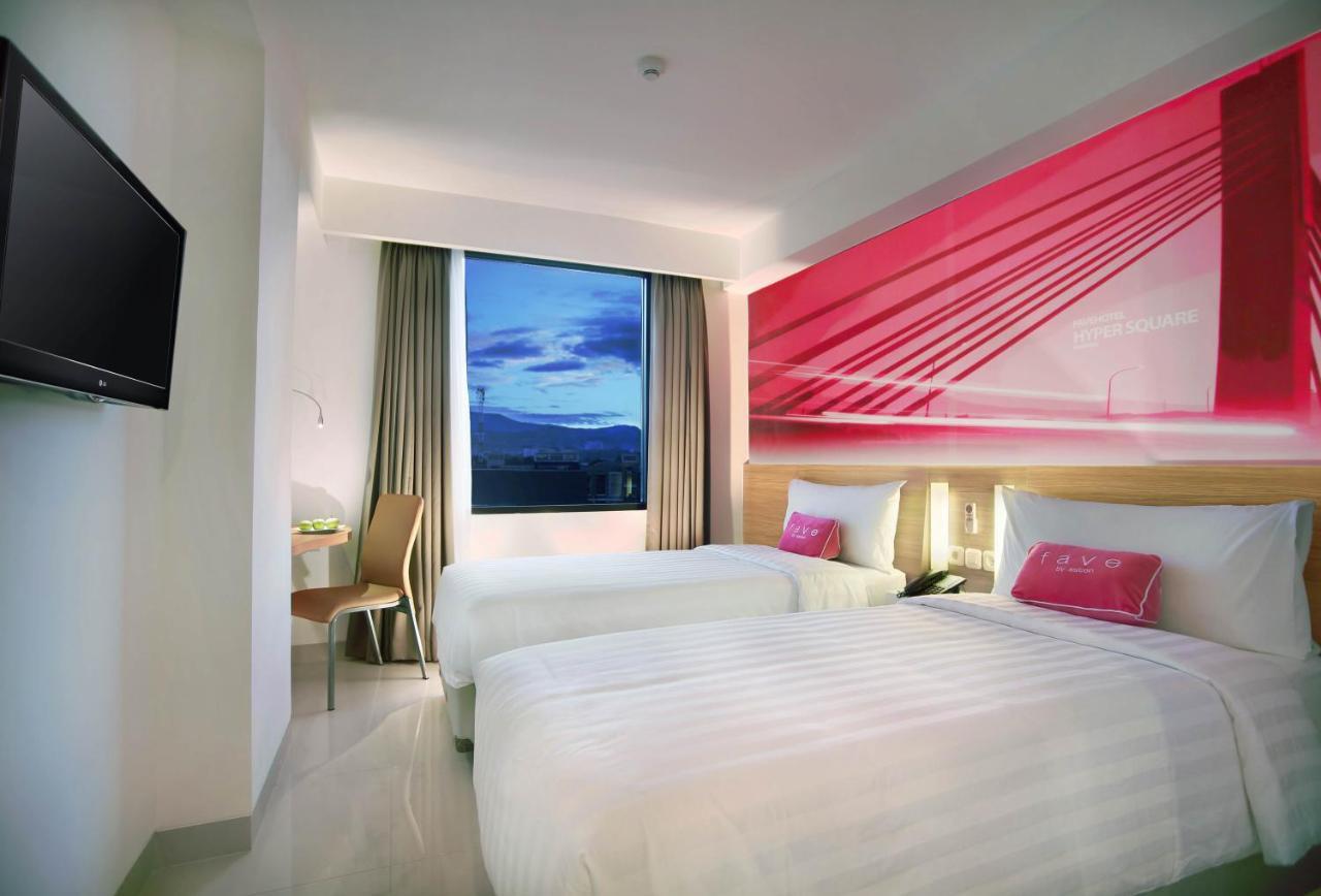 Hotel Favehotel Hyper Square 3*
