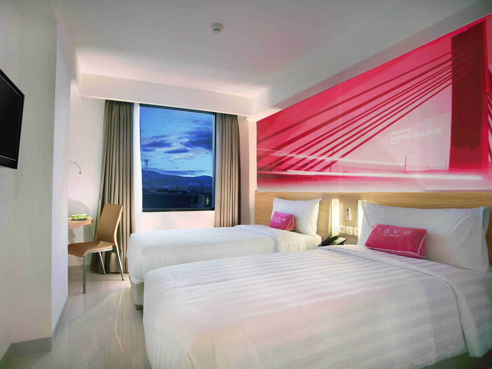 Hotel Favehotel Hyper Square 3*