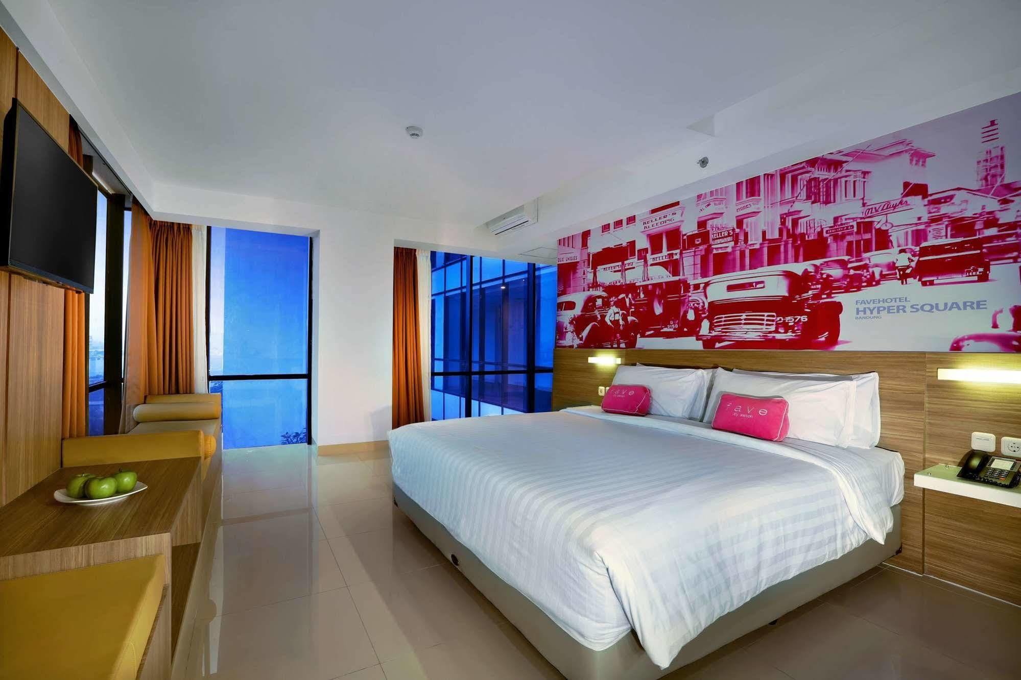 Favehotel Hyper Square