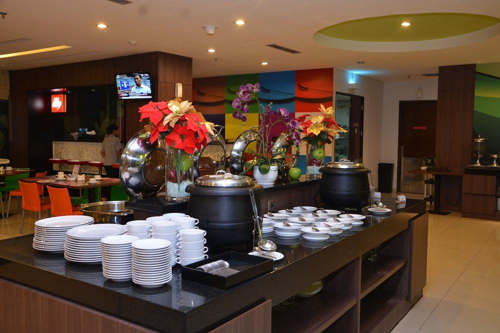 Favehotel Hyper Square