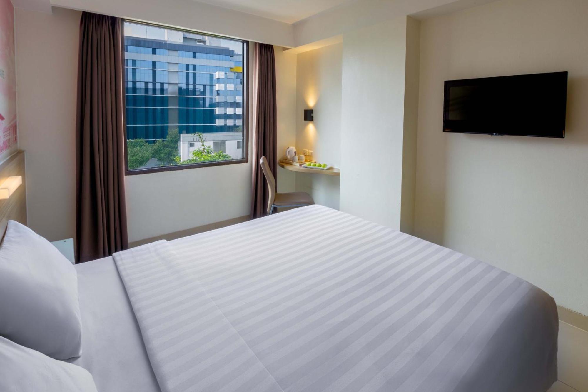 Favehotel Hyper Square Hotel 3*