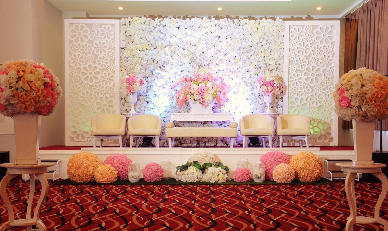 Hotel Favehotel Hyper Square Bandung