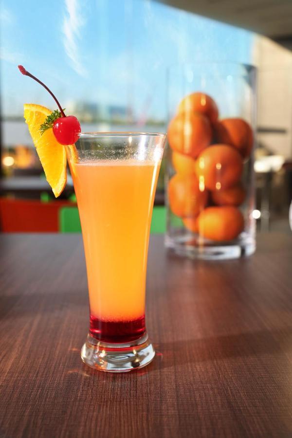 Favehotel Hyper Square Bandung
