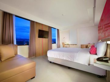 Favehotel Hyper Square