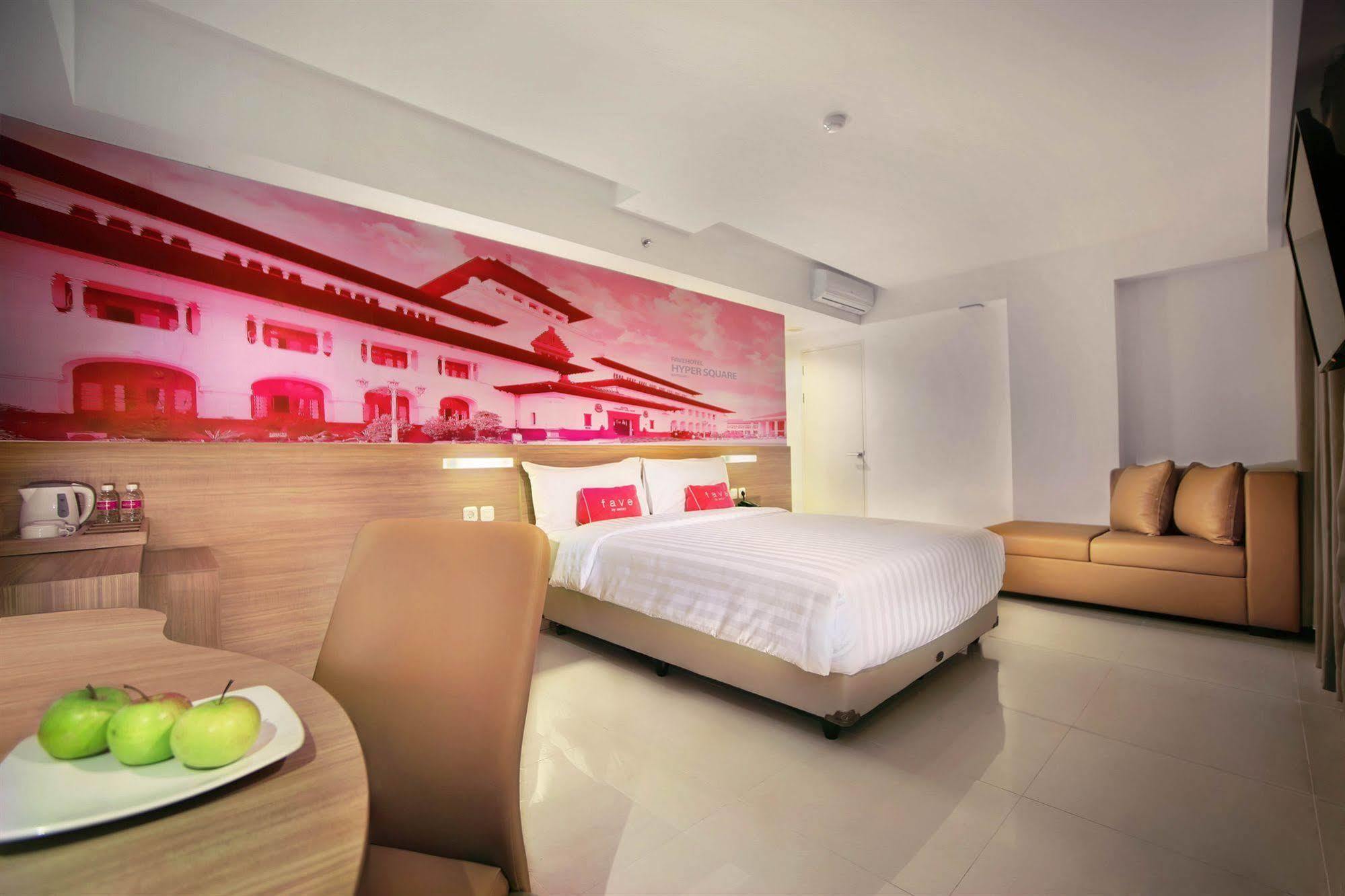 Favehotel Hyper Square Bandung